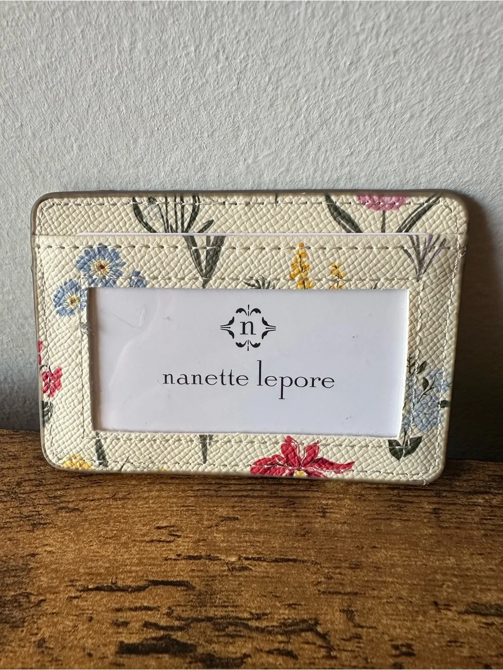 Nanette Lepore Cream Floral ID & Credit Card Holder with Multicolor Blooms NWOT